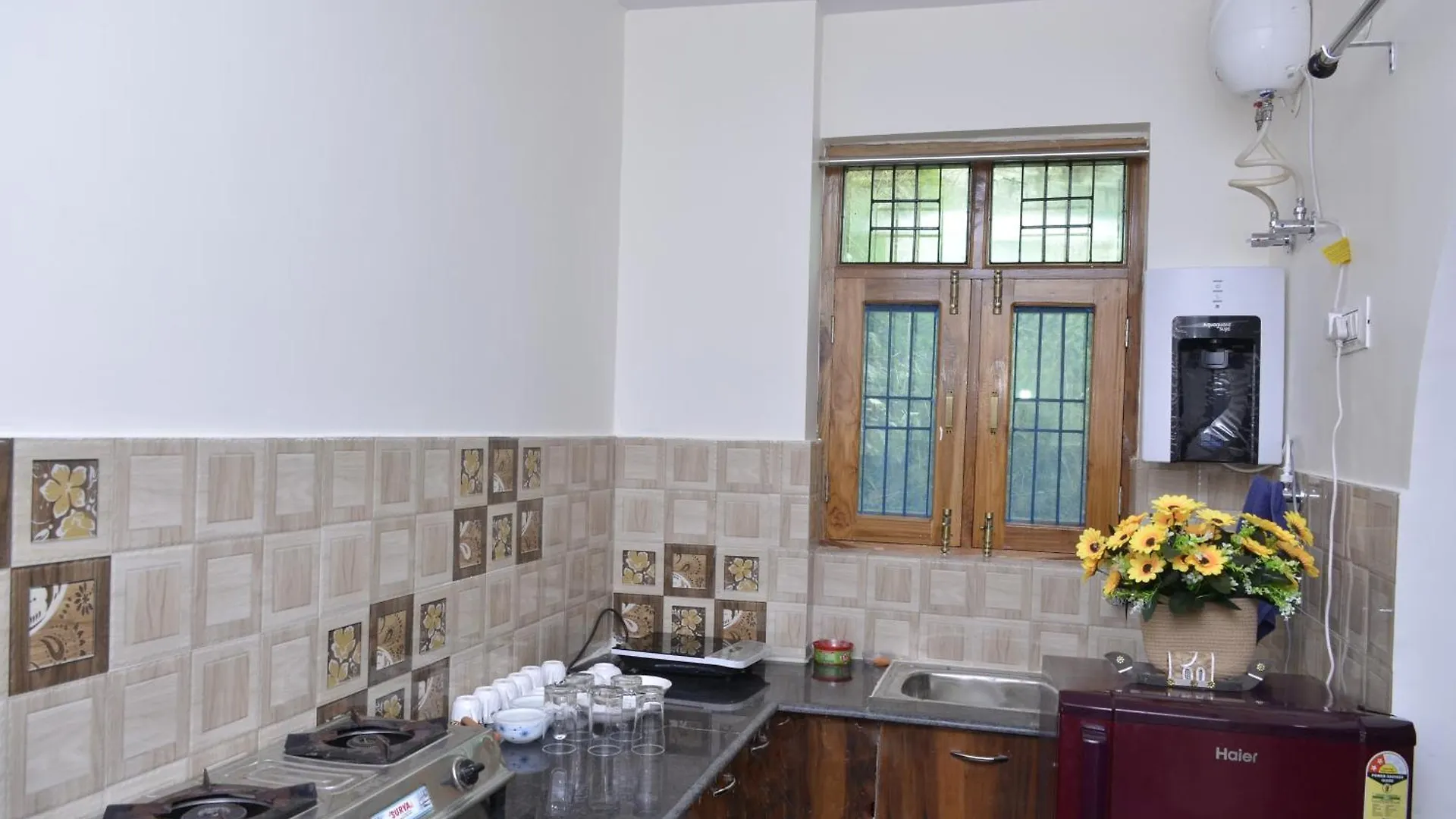 Family Nest Apartment Shimla